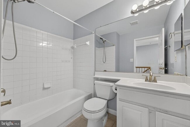 Building Photo - 2901 Mainstone Dr