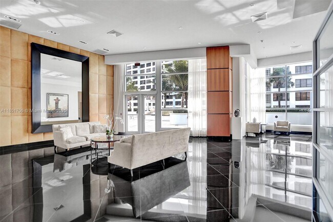 Building Photo - 3101 S Ocean Dr