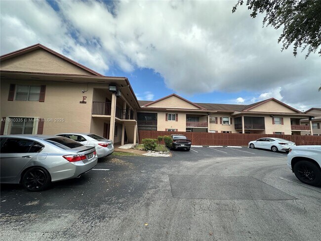 Building Photo - 11245 SW 88th St