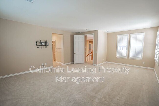 Building Photo - 23902 Lakeside Rd