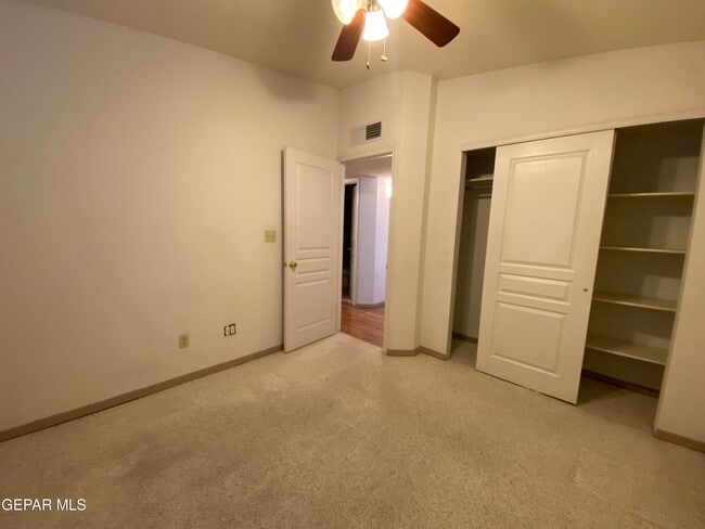 Building Photo - 7283 Luz De Paseo Ct