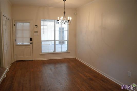 Building Photo - Beautiful 3 bedroom on corner lot in Azalea Lakes