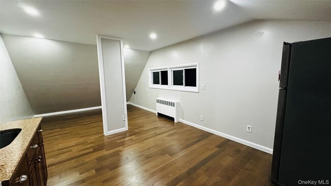 Building Photo - 20 Polo Ln