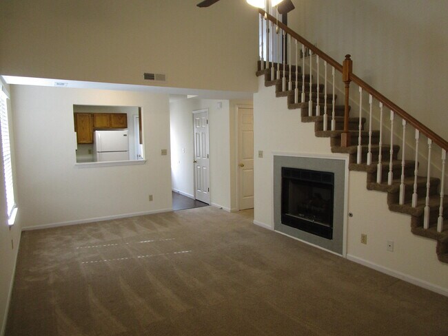 Building Photo - 2406 Calder Ct
