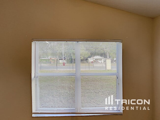 Building Photo - 102 Citrus Landing Dr