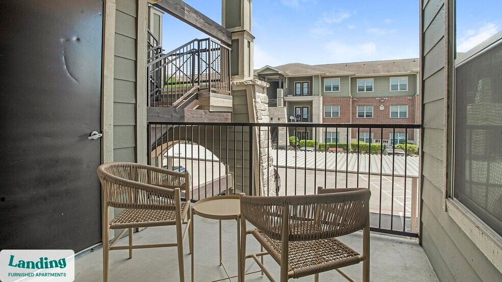 Building Photo - 625 E Stassney Ln