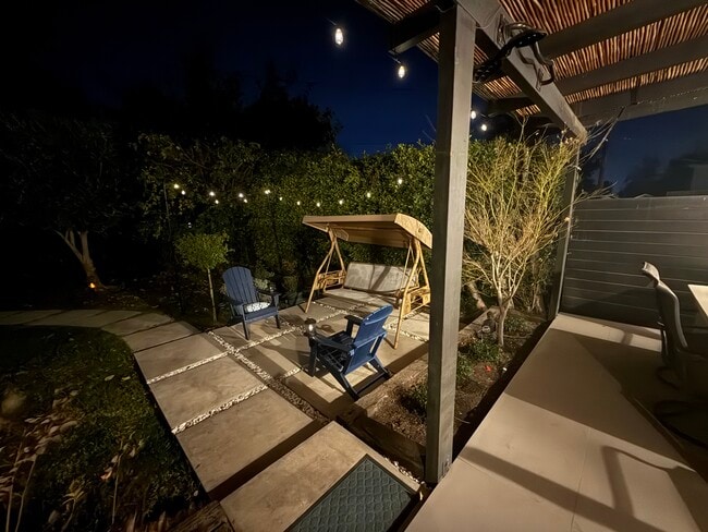 Building Photo - 18003 Tiara St