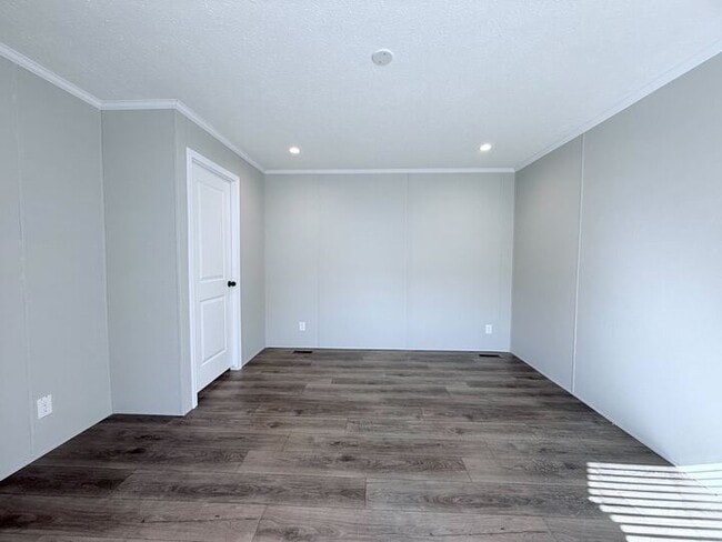 Building Photo - 52871 N Zacharias Ct