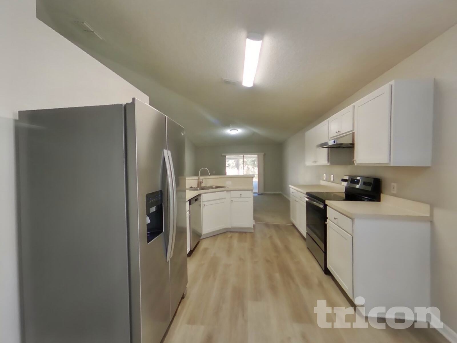 Building Photo - 7439 Lawn Tennis Ln