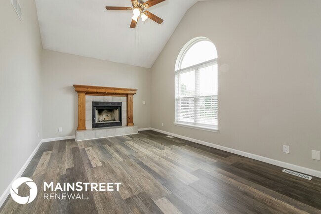 Building Photo - 1312 Stonecrest Dr