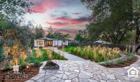 Building Photo - 3 Bedroom Exquisitely Furnished Home
