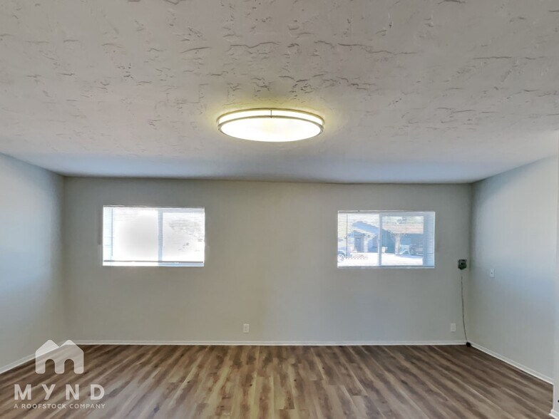 Building Photo - 3997 Timberlodge Ln