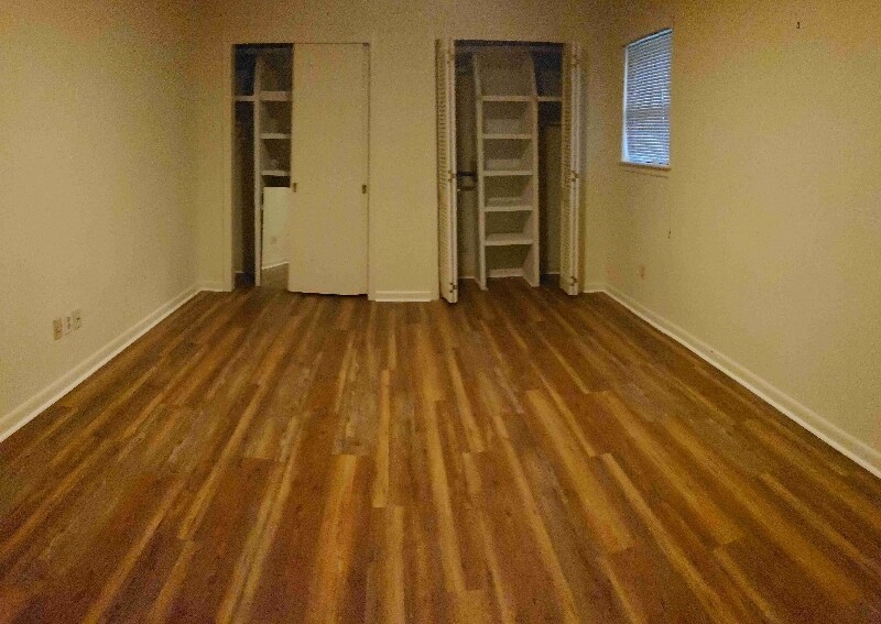 Building Photo - 420 Kim Dr