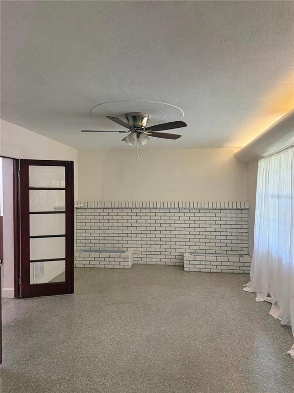 Building Photo - 206 Robin Rd