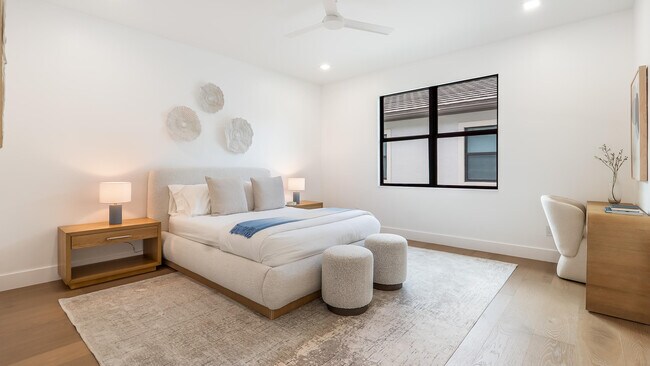 Building Photo - 17400 Rosella Rd