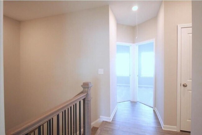 Building Photo - 2237 Pink Hawthorn Dr