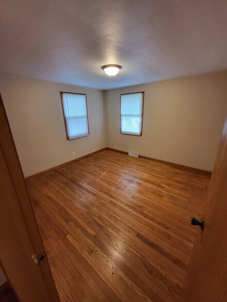 Building Photo - 6610 Carman Dr