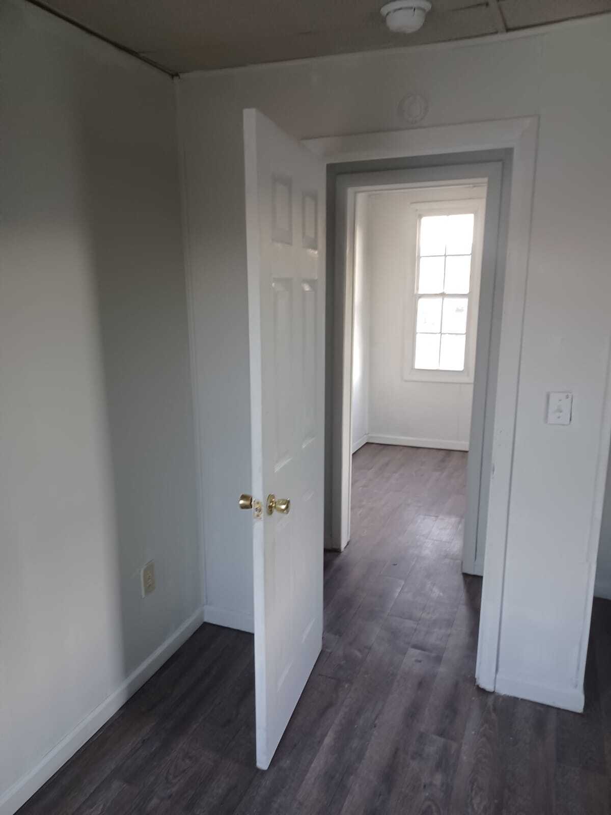 Building Photo - 215 Virginia Ave