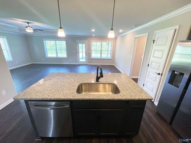 Building Photo - 126 Beaver Brook Pl