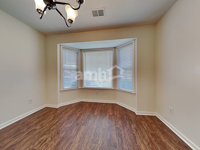 Building Photo - 3596 Bent Trace Dr