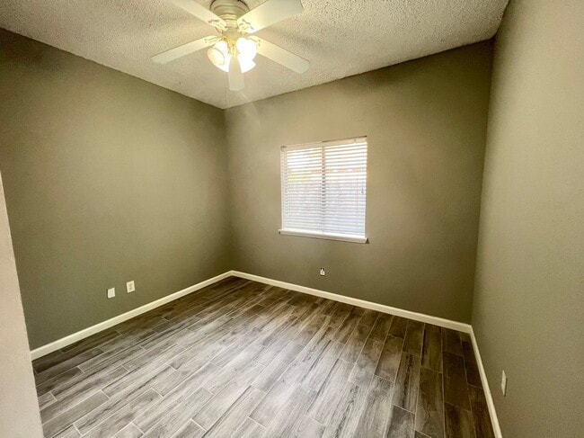 Building Photo - 8035 Trail Side Dr