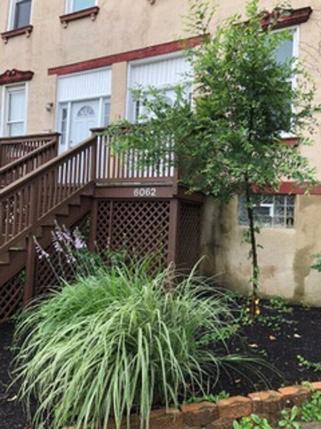 Building Photo - 6062 Butler St