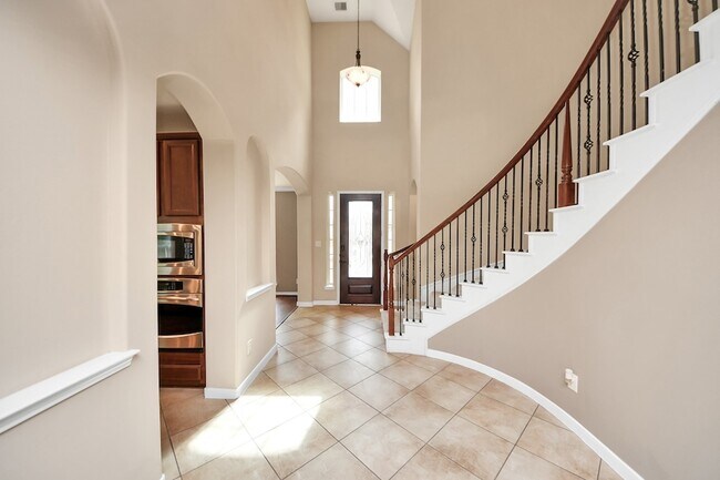 Building Photo - 18006 E Williams Bend Dr