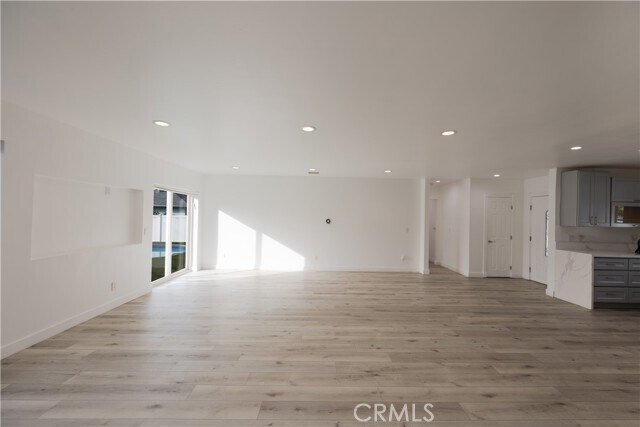 Building Photo - 19138 Hartland St