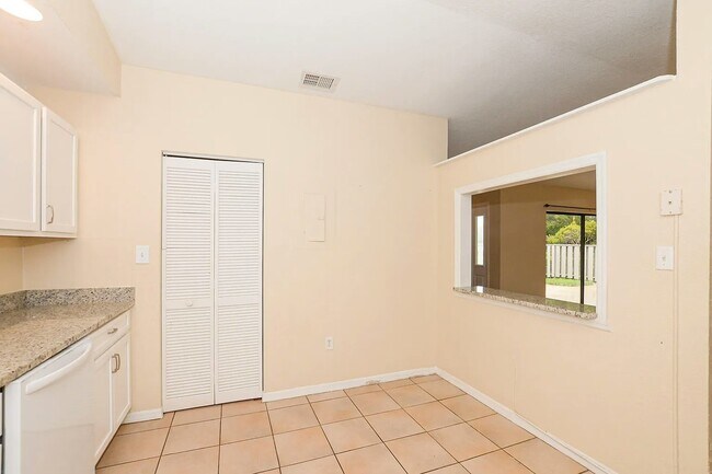 Building Photo - 1547 Pheasant Walk