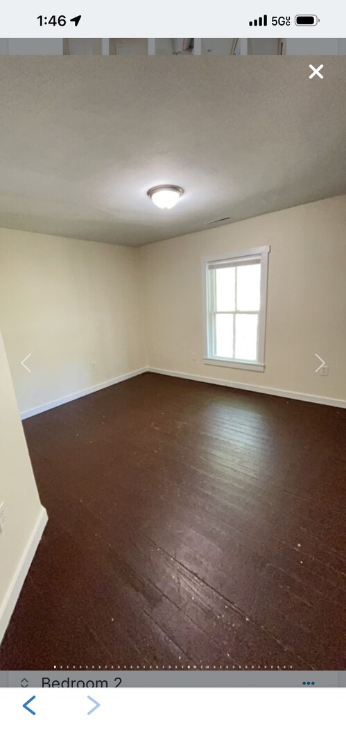 Building Photo - 611 Stewart Ave SE