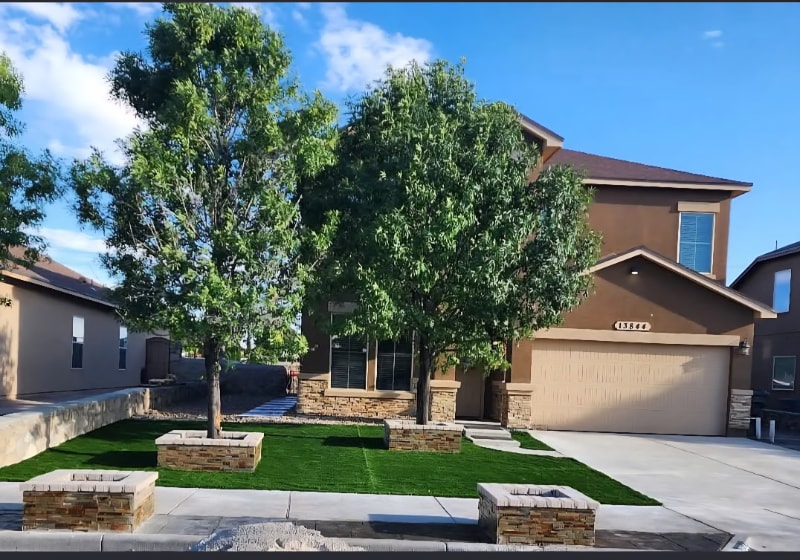 Building Photo - 13844 Hollywood