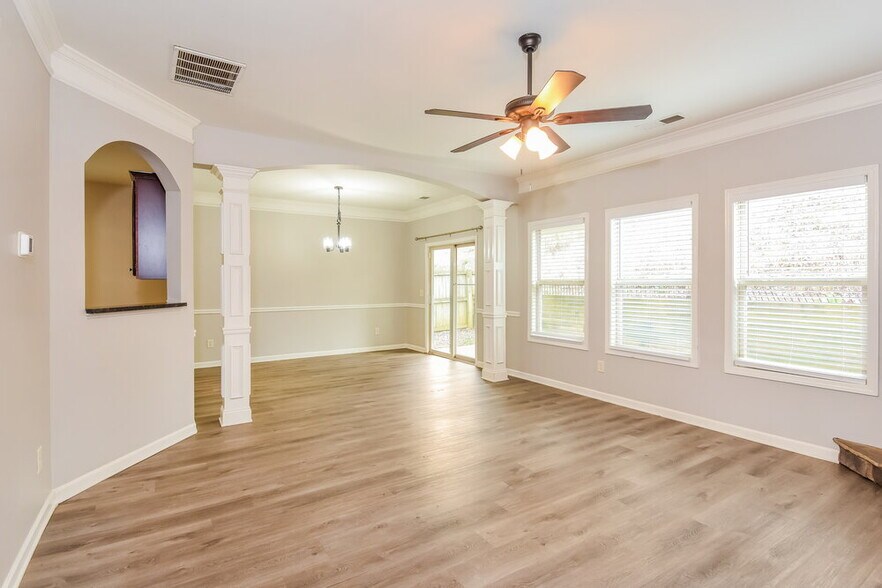 Building Photo - 159 Bethany Manor Dr