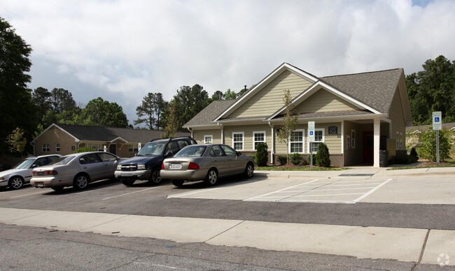 Primary Photo - Glenbrook Crossing