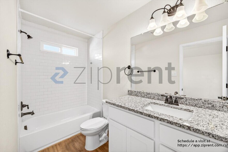 Building Photo - 13827 Enzo Gate