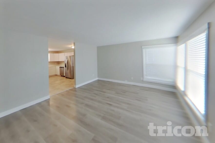Building Photo - 4121 21st Ave SW