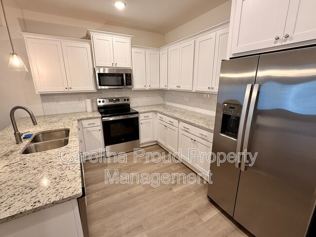 Building Photo - 1413 Dorset Dr