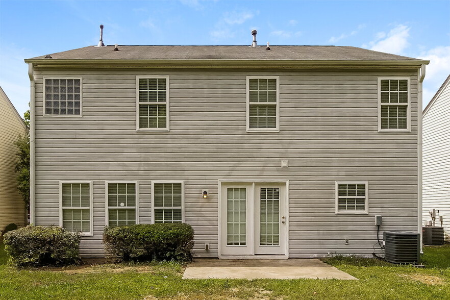 Building Photo - 4431 Staffordshire Ln