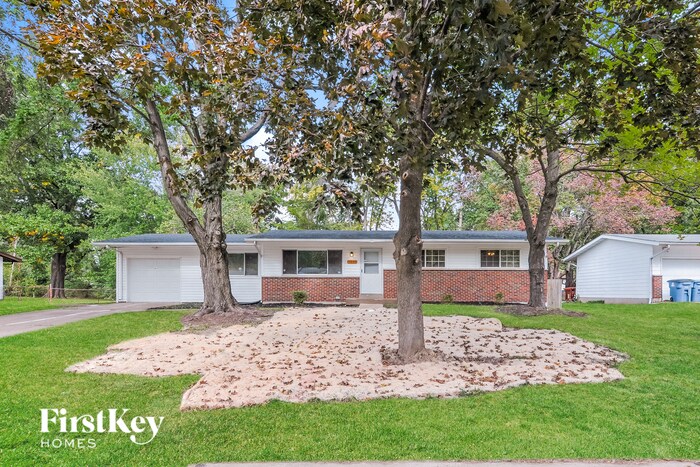 Primary Photo - 1021 Briarbrae Dr