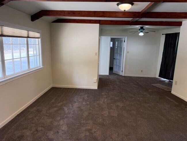 Building Photo - Charming 3-Bedroom Home in the Heart of Twain Harte