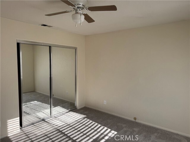 Building Photo - 13 Channel Island St