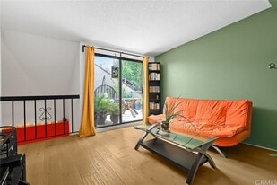 Building Photo - 330 Cordova St