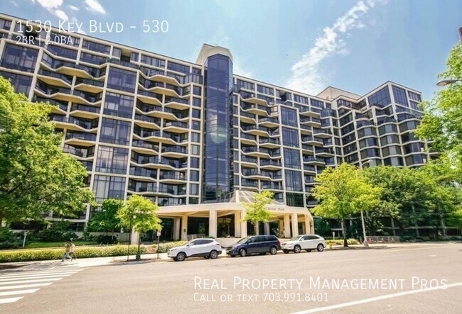 Primary Photo - Sun-Drenched Condo-Stunning Views, Walk to...