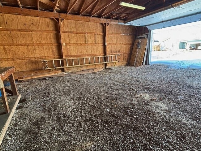 Building Photo - 151 Chestnut St