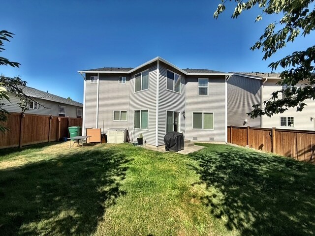 Building Photo - 2217 SW Warbler Way