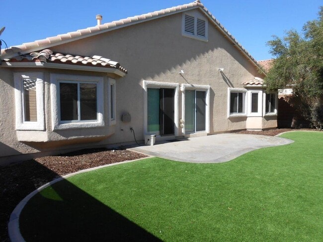 Building Photo - Beautiful Spacious Single story Home in Allen Manor