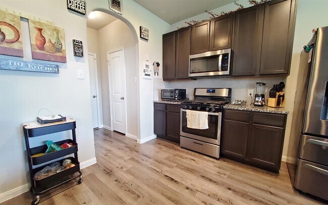 Building Photo - 24723 Bastiani Canvas Ln
