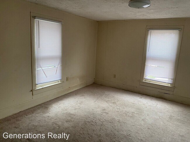 Building Photo - 2 br, 1 bath House - 542 Pearl Street