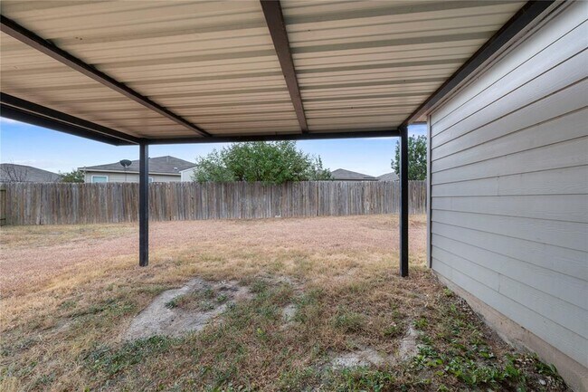 Building Photo - 221 Koontz Lp