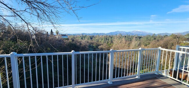 Building Photo - 400 Buckeye Terrace