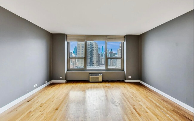 Building Photo - 1550 N Lake Shore Dr